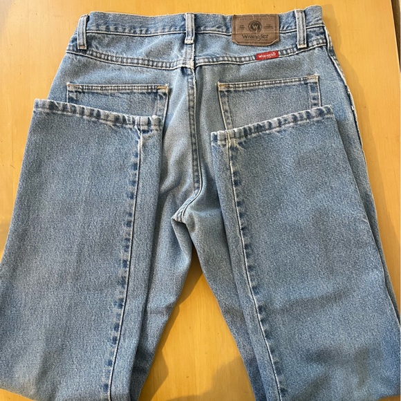 {Wrangler} Men’s Jeans - Picture 5 of 11